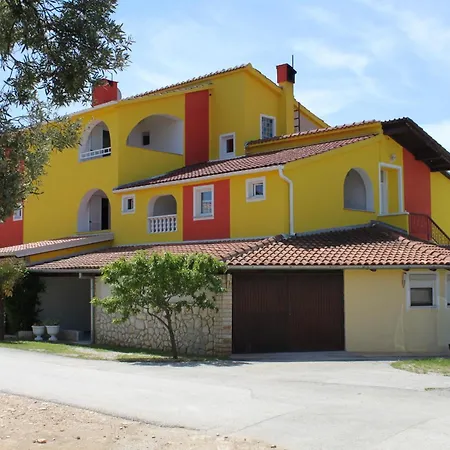 Double 2235d Guest house